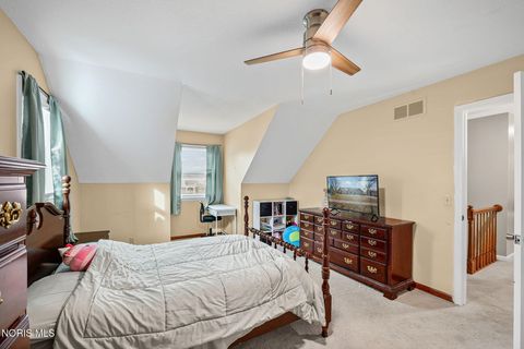 Tiny photo for 827 Abbey Lane, Findlay, OH 45840 (MLS # 10004466)