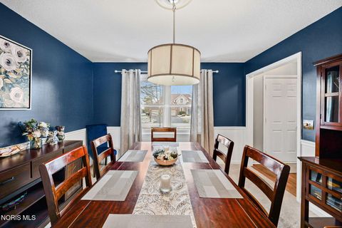 Tiny photo for 827 Abbey Lane, Findlay, OH 45840 (MLS # 10004466)