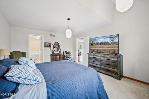 Tiny photo for 827 Abbey Lane, Findlay, OH 45840 (MLS # 10004466)