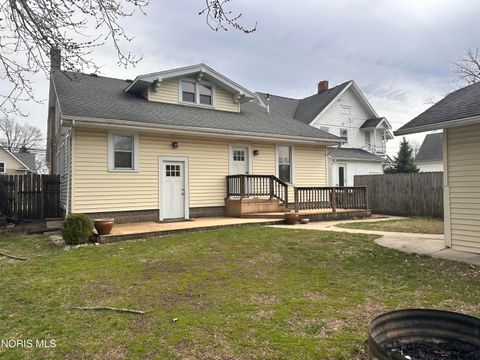Tiny photo for 807 N Main Street, Bowling Green, OH 43402 (MLS # 10008133)