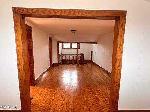 Tiny photo for 807 N Main Street, Bowling Green, OH 43402 (MLS # 10008133)