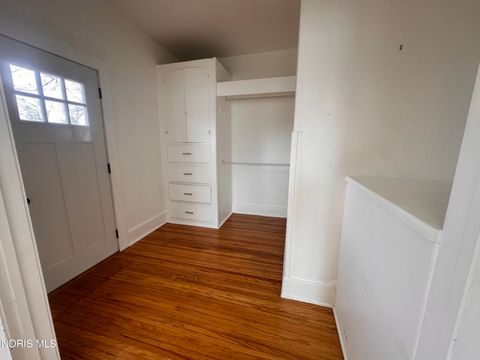 Tiny photo for 807 N Main Street, Bowling Green, OH 43402 (MLS # 10008133)