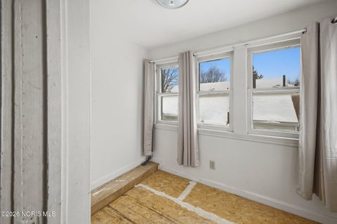 Tiny photo for 4410 Westway Street, Toledo, OH 43612 (MLS # 10003902)