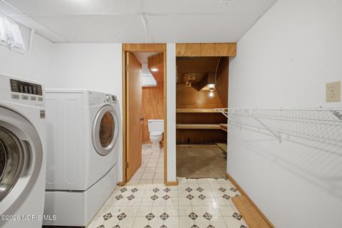 Tiny photo for 4410 Westway Street, Toledo, OH 43612 (MLS # 10003902)