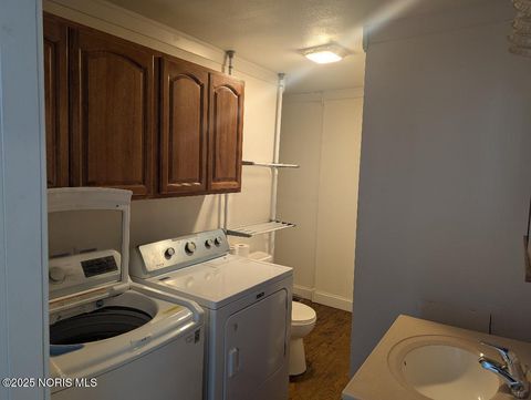 Tiny photo for 300 W Water Street, North Baltimore, OH 45872 (MLS # 10000659)