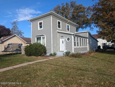 Photo of 300 W Water Street, North Baltimore, OH 45872 (MLS # 10000659) Photo of 300 W Water Street, North Baltimore, OH 45872 (MLS # 10000659)