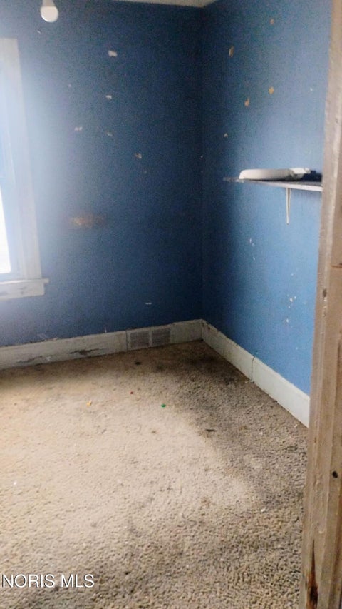 Tiny photo for 539 E Central Avenue, Toledo, OH 43608 (MLS # 10012529)