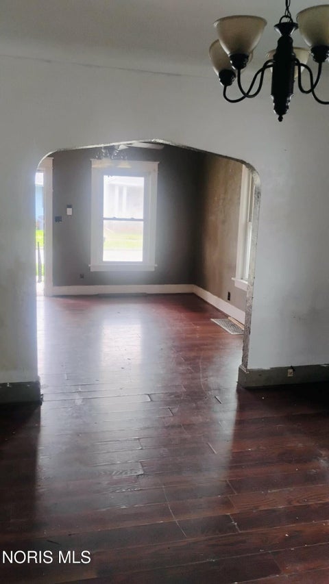 Tiny photo for 539 E Central Avenue, Toledo, OH 43608 (MLS # 10012529)