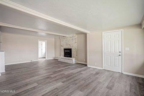 Tiny photo for 1466 Sunshine Street, Oregon, OH 43616 (MLS # 10012063)