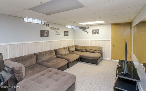 Tiny photo for 1734 Archwood Lane, Toledo, OH 43614 (MLS # 10001747)