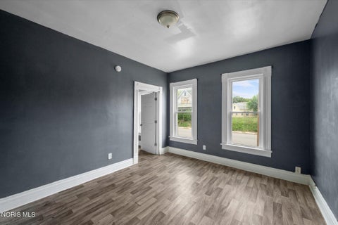Tiny photo for 2615 Lagrange Street, Toledo, OH 43608 (MLS # 10010775)