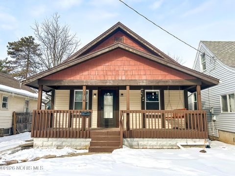 Tiny photo for 1734 Barrows Street, Toledo, OH 43613 (MLS # 10004200)