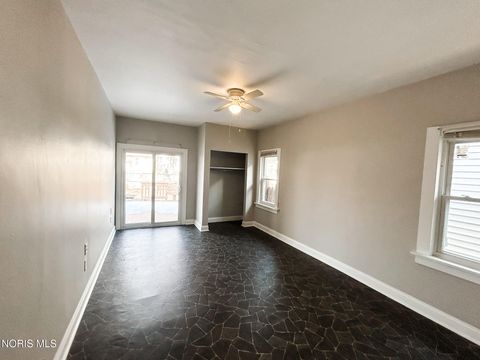 Tiny photo for 1734 Barrows Street, Toledo, OH 43613 (MLS # 10004200)