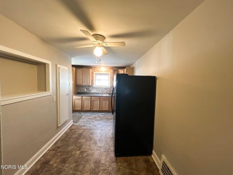 Tiny photo for 1734 Barrows Street, Toledo, OH 43613 (MLS # 10004200)