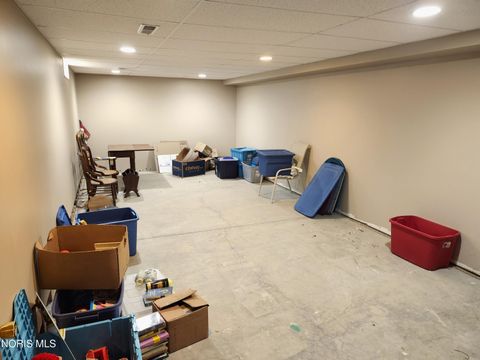 Tiny photo for 825 Oak Ridge Drive, Fostoria, OH 44830 (MLS # 10006890)