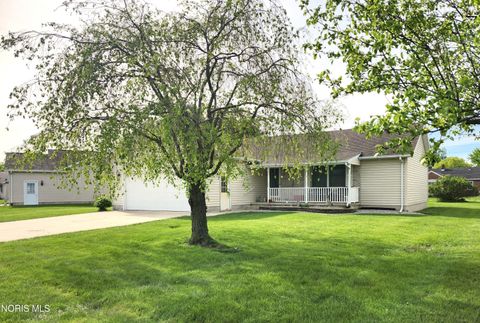 Tiny photo for 825 Oak Ridge Drive, Fostoria, OH 44830 (MLS # 10006890)