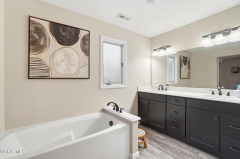 Tiny photo for 6853 S Fredericksburg Drive, Sylvania, OH 43560 (MLS # 10005230)