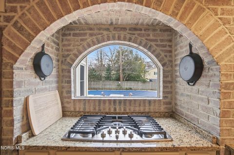 Tiny photo for 6853 S Fredericksburg Drive, Sylvania, OH 43560 (MLS # 10005230)