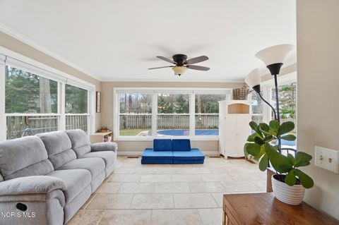 Tiny photo for 6853 S Fredericksburg Drive, Sylvania, OH 43560 (MLS # 10005230)