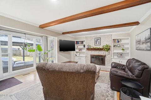 Tiny photo for 6853 S Fredericksburg Drive, Sylvania, OH 43560 (MLS # 10005230)