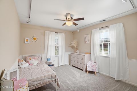 Tiny photo for 6853 S Fredericksburg Drive, Sylvania, OH 43560 (MLS # 10005230)