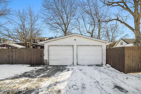 Tiny photo for 818 Nicholas Street, Defiance, OH 43512 (MLS # 10003395)