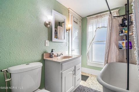 Tiny photo for 818 Nicholas Street, Defiance, OH 43512 (MLS # 10003395)