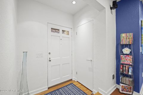 Tiny photo for 3903 Seckinger Drive, Toledo, OH 43613 (MLS # 10003235)