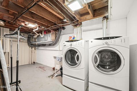 Tiny photo for 3903 Seckinger Drive, Toledo, OH 43613 (MLS # 10003235)