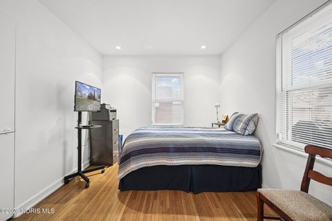 Tiny photo for 3903 Seckinger Drive, Toledo, OH 43613 (MLS # 10003235)