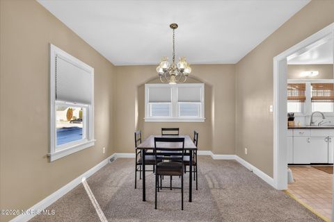 Tiny photo for 2537 Ivy Place, Toledo, OH 43613 (MLS # 10003439)