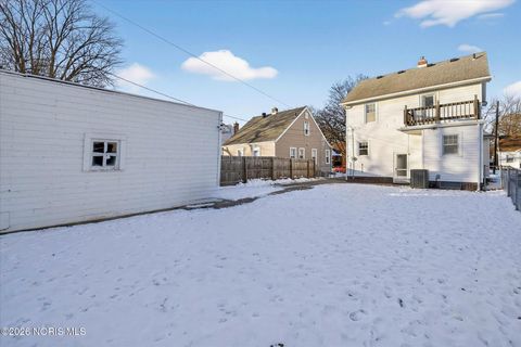 Tiny photo for 2537 Ivy Place, Toledo, OH 43613 (MLS # 10003439)