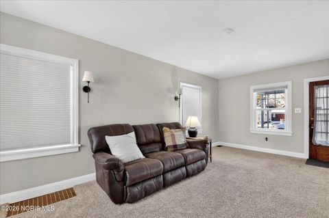 Tiny photo for 2537 Ivy Place, Toledo, OH 43613 (MLS # 10003439)