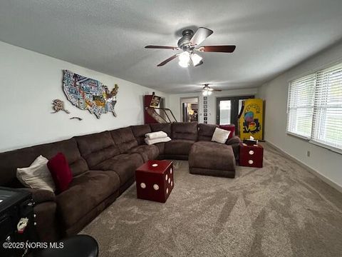 Tiny photo for 205 Indiana Drive, Bryan, OH 43506 (MLS # 10000424)