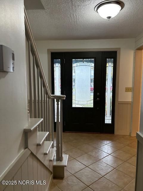 Tiny photo for 205 Indiana Drive, Bryan, OH 43506 (MLS # 10000424)