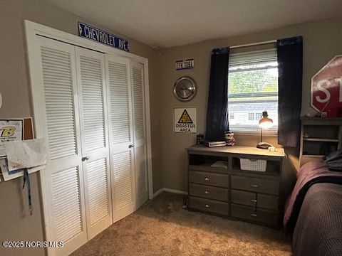 Tiny photo for 205 Indiana Drive, Bryan, OH 43506 (MLS # 10000424)