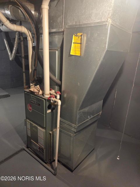 Tiny photo for 518 Colima Drive, Toledo, OH 43609 (MLS # 10002769)