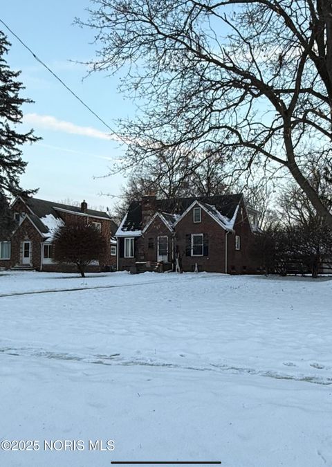 Photo of 4709 W Bancroft Street, Toledo, OH 43615 (MLS # 10002138)