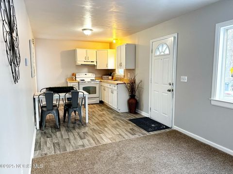 Tiny photo for 1748 Georgia Avenue, Toledo, OH 43613 (MLS # 10002201)