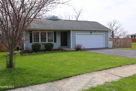 Tiny photo for 1007 Crystal Lane, Findlay, OH 45840 (MLS # 10006061)