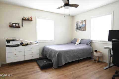 Tiny photo for 1007 Crystal Lane, Findlay, OH 45840 (MLS # 10006061)