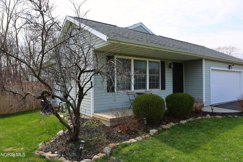 Tiny photo for 1007 Crystal Lane, Findlay, OH 45840 (MLS # 10006061)