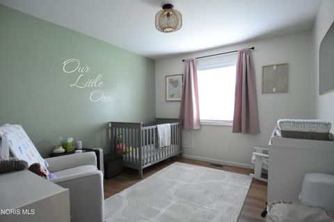 Tiny photo for 1007 Crystal Lane, Findlay, OH 45840 (MLS # 10006061)