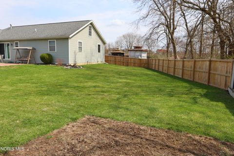Tiny photo for 1007 Crystal Lane, Findlay, OH 45840 (MLS # 10006061)