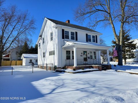 Tiny photo for 4351 Berwick Avenue, Toledo, OH 43612 (MLS # 10003719)
