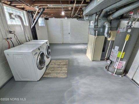 Tiny photo for 4351 Berwick Avenue, Toledo, OH 43612 (MLS # 10003719)