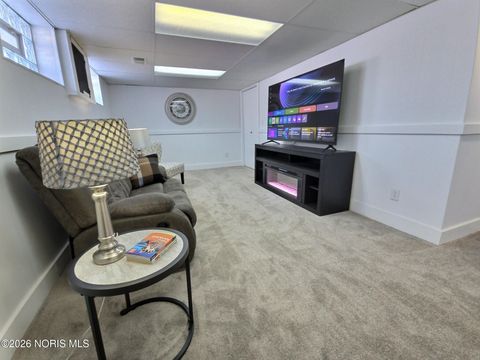 Tiny photo for 4351 Berwick Avenue, Toledo, OH 43612 (MLS # 10003719)