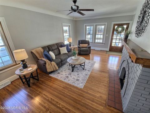 Tiny photo for 4351 Berwick Avenue, Toledo, OH 43612 (MLS # 10003719)