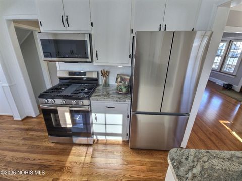 Tiny photo for 4351 Berwick Avenue, Toledo, OH 43612 (MLS # 10003719)