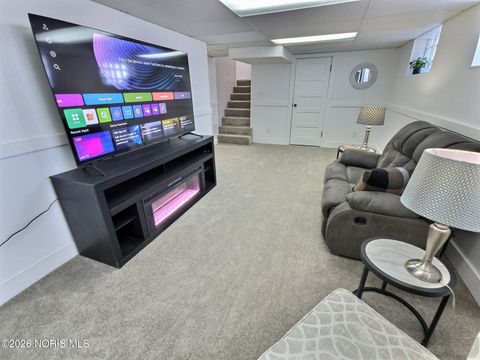 Tiny photo for 4351 Berwick Avenue, Toledo, OH 43612 (MLS # 10003719)